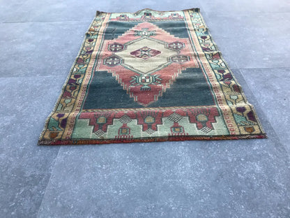 Handmade Rug, Vintage Rug, Turkish Rug 37 x74 inches